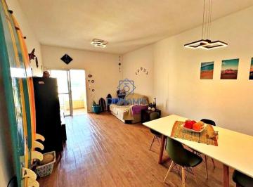 Apartamento · 100m² · 2 Quartos · 1 Vaga · Apartamento com VISTA MAR na Praia de Pitangueiras, área nobre do Guarujá