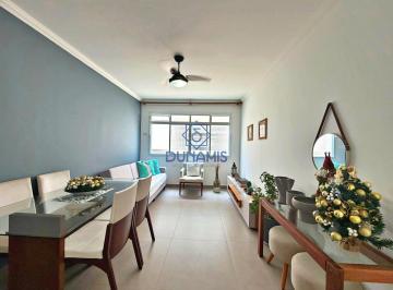 Apartamento · 70m² · 2 Quartos · 1 Vaga · APARTAMENTO TOTALMENTE REFORMADO - À VENDA EM PITANGUEIRAS - 02 QUADRAS DA PRAIA