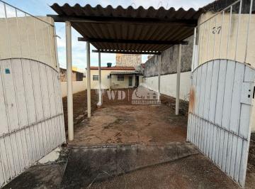 Casa · 57m² · 1 Quarto · 8 Vagas · Edicula