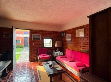 f5f2166a8d8b19becac1adc8bb3b4a4580f4aeac · Casa com 2 dormitórios à venda, 60 m² por R$ 440.000,00 - Portinho - Cabo Frio/RJ