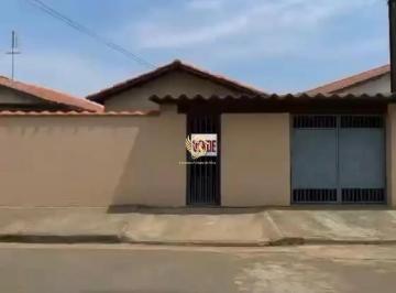 Foto 02 · Imperdível oportunidade: Casa à venda em Taubaté-SP, Terra Nova, 3 quartos, 2 salas, 1 banheiro, gar