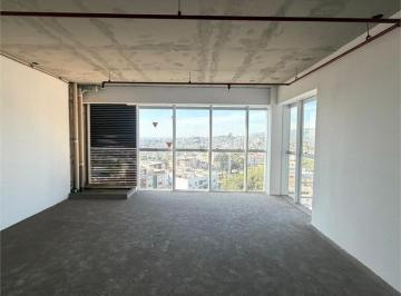 Comercial · 34m² · 1 Vaga · Salas à venda em Petrópolis - RS