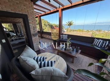 Casa · 330m² · 4 Quartos · Casa à venda - em Sambaqui