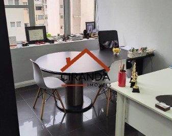Comercial · 62m² · Conjunto comercial com 05 sala, Wc e Ar condicionado.
