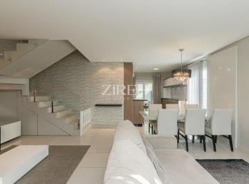 Casa · 180m² · 3 Quartos · CASA MOBILIADA EM CONDOMÍNIO À VENDA EM SANTA FELICIDADE