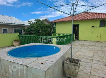 4a5cfae0 · Casa, 3 dormitórios, 114 m², em Barra do Aririú