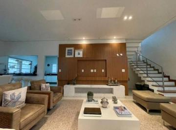 Casa de 3 quartos, Santos · Casa com 250 m² 3 quartos à venda em Ponta da Praia
