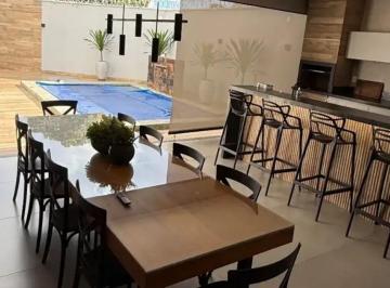 Casa de 3 quartos, Santo André · Casa con 200 m² y 3 quartos à venda en Vila Camilópolis