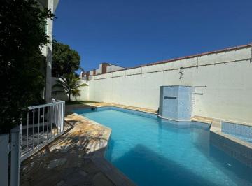 Casa de 2 quartos, Itanhaém · Casa em condomínio com 2 quartos e piscina em Itanhaém.