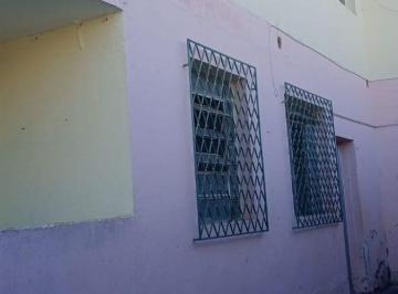 Comercial de 3 quartos, Contagem · CASA COM 03 QUARTOS LOTE INTEIRO COMERCIAL ELDORADO