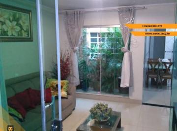Casa de 3 quartos, Samambaia · Casa à Venda na QR 403, Lote Grande com Duas Casas Independentes
Samambaia / Distrito Federal