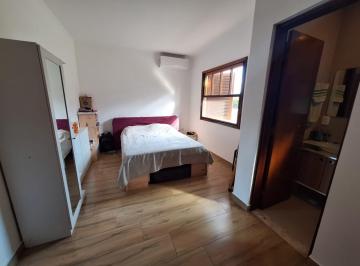 202605261343358427.jpeg · Casa para Venda em Barueri, Jardim Tupanci, 2 dormitórios, 2 suítes, 1 banheiro, 2 vagas