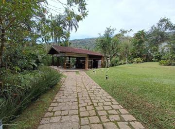 Foto 01 · Ótima casa com 4 suítes, em meio a muito verde, na praia Vermelha do Sul (Arquitetos) em Ubatuba!