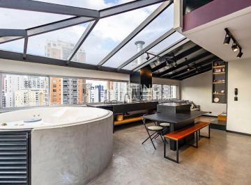 Apartamento de 2 quartos, Curitiba · Cobertura duplex com atmosfera urbana em pleno Agua Verde!
