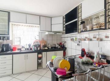 Casa de 3 quartos, Ribeirão Pires · Ótima oportunidade excelente localização com moveis planejados.