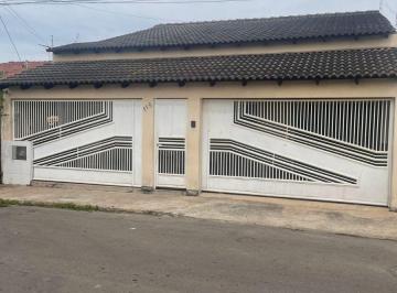 Casa de 4 quartos, Brasília · QE 04 CONJUNTO E