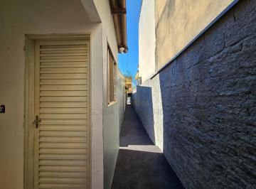 Casa · 70m² · 1 Quarto · Casa de fundo para alugar com 01 suíte no bairro Jardim Antártica, em Ribeirão Preto/SP.