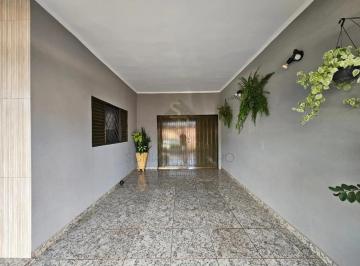 Casa · 200m² · 3 Quartos · 4 Vagas · Casas Residenciais Padrão em Jardinópolis