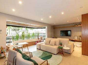 Apartamento de 3 quartos, São Paulo · Apartamento com 139 m² e 3 quartos à venda em Moema