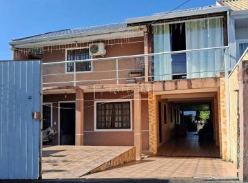 Casa · 3200m² · 5 Quartos · 5 Vagas · Sobrado com 5 Quartos, 3 Suítes, 320M², à Venda por R$ 1.600.000,00 - Uberaba, Curitiba (Pr)