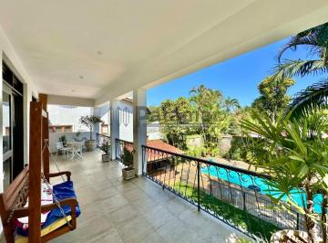 Casa · 485m² · 5 Quartos · 5 Vagas · Parque dos Príncipes - 5 Quartos / 4 suítes, salão de festas, gourmet, piscina, escritório, lareira.