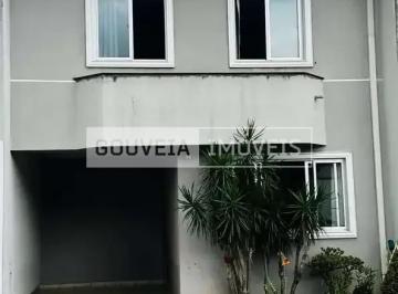 Casa · 83m² · 3 Quartos · 1 Vaga · Sobrado com 3 Quartos, 1 Suíte, 83.4M², à Venda por R$ 470.000,00 - Uberaba, Curitiba (Pr)