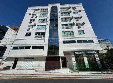 Apartamento · 62m² · 2 Quartos · 1 Vaga · Apartamento com 2 Quartos, 1 Suíte, 62.72M², à Venda por R$ 850.000,00 - Nações, Balneário Camboriú 