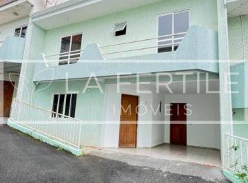 Casa · 152m² · 3 Quartos · 1 Vaga · Sobrado com 3 Quartos, 1 Suíte, 152M², à Venda por R$ 579.000,00 - Xaxim, Curitiba (Pr)