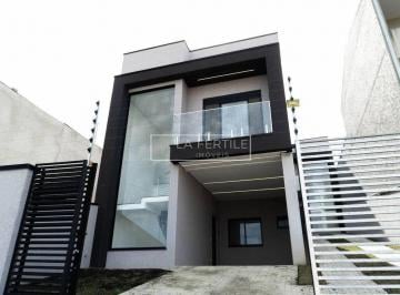Casa · 122m² · 3 Quartos · 2 Vagas · Sobrado com 3 Quartos, 1 Suíte, 122M², à Venda por R$ 739.000,00 - Xaxim, Curitiba (Pr)