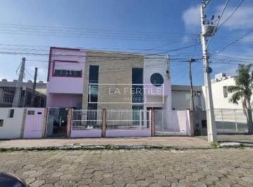 Comercial · 250m² · 4 Quartos · 2 Vagas · Residencial e Comercial com 4 Quartos, 1 Suíte, 250M², Aluguel de R$ 6.500,00 + Taxas - São João, It