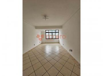 Apartamento · 90m² · 2 Quartos · 1 Vaga · Apartamento 2 Dormitórios no José Menino | 90m² | De Frente | Vaga Demarcada