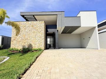 Casa · 239m² · 3 Quartos · 4 Vagas · Casa com 3 dormitórios à venda, 238 m² por R$ 2.690.000,00 - Condomínio Alphavil