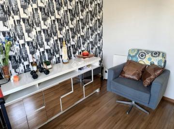 Casa · 184m² · 3 Quartos · 2 Vagas · Sobrado à venda no Jardim Itu Sabará