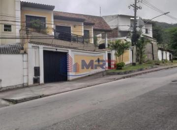 145022.jpg · Taquara – Casa duplex, 3 quartos (1 suíte), 7 vagas, mobiliada e com área gourmet