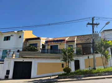 146588.jpg · Taquara – Casa duplex, 3 quartos (1 suíte), 7 vagas, mobiliada e com  área gourmet