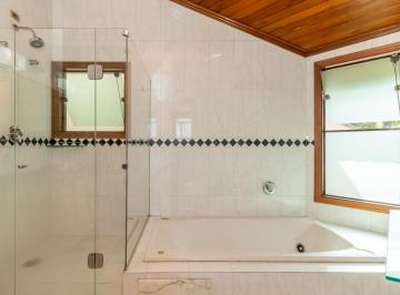 IMG_20260619_002436_000.jpeg · Atraente casa para venda em Jardim Marajoara com 4 quartos, sendo 2 suítes, 237m² - kathrincoaracy#J
