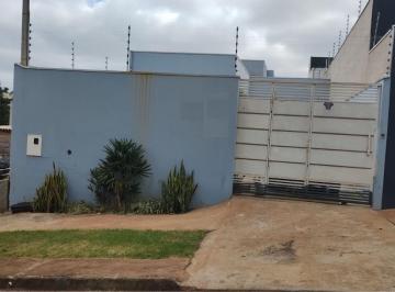 7881015250.jpg · Excelente Residência no Jardim Europa.Sala e cozinha conjugadas, com pé direito alto.Dois quartos, s