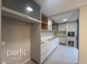 Foto 04 · Imperdível: Casa à venda na cidade de Joinville-SC, bairro Glória, 3 quartos, 3 suítes, 2 salas, 3 b