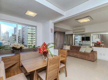 Apartamento · 134m² · 3 Quartos · 1 Vaga · Apartamento à venda no Centro em Balneário Camboriú.