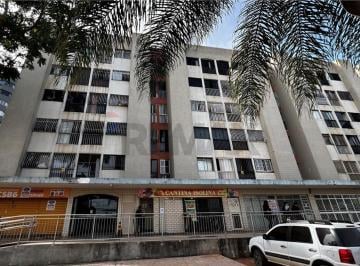 Apartamento · 65m² · 2 Quartos · 1 Vaga · APARTAMENTO PARA REFORMAR e INVESTIR - Apartamento 2 Quartos com Suíte em Taguatinga Sul