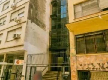 Comercial · 68m² · 1 Quarto · Conjunto comercial no Centro de Porto Alegre/RS