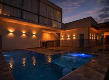 Casa de 4 quartos, Vicente Pires · CASA DE ALTO PADRÃO EM VICENTE PIRES | RUA 8 | RESIDENCIAL CAMP VILE | 300m²
