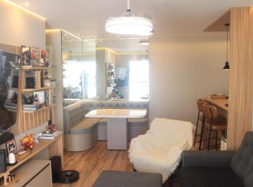 Apartamento de 2 quartos, São Caetano do Sul · Apartamento reformado com móveis planejados