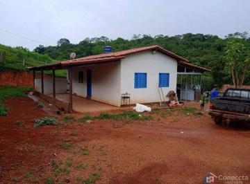 3c724352cc1c77015dca50607e61713ea934bc99 · Fazenda com 2 dormitórios à venda, 72700 m² por R$ 900.000 - Região Paraíso - Patos de Minas/Minas G