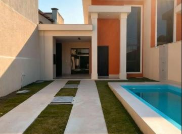 Casa de 3 quartos, Rio das Ostras · VENDO CASA MARAVILHOSA COM 3 QUARTOS E PISCINA NA ATLANTICA EM RIO DAS OSTRAS
