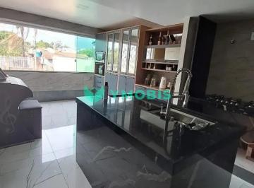 imgi_12_6576440469544571779816216293.jpeg · OPORTUNIDADE EM ARNIQUEIRAS  2 QUARTOS + SUÍTE  REFORMADO  80m²  VISTA LIVRE