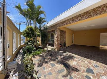 Casa · 203m² · 3 Quartos · 4 Vagas · Casa para venda em Vila Hortência de 203.00m² com 3 Quartos, 1 Suite e 4 Garagens