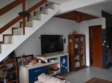 f0343a3f-e115-41a0-876a-ed1e1d9529c2 · Confortável casa para venda em Ingleses do Rio Vermelho com 2 quartos, 62m²