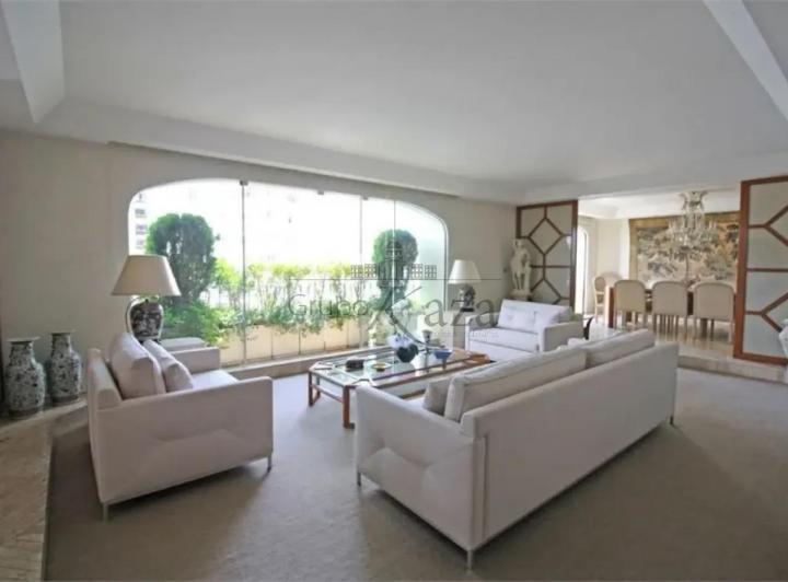 Apartment - Jardim Paulista - 4 Bedrooms - 272 m².