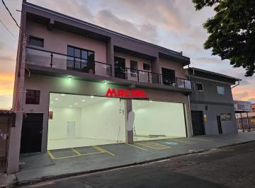 Comercial · 80m² · 2 Vagas · Ótimo Ponto Comercial Novinho no Parque Industrial